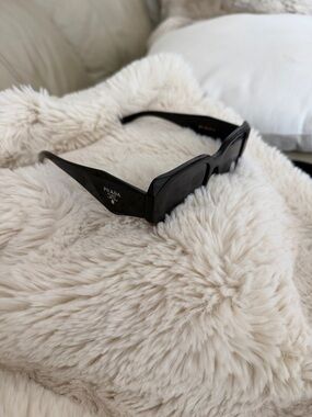 Black Oversized Square Sunglasses